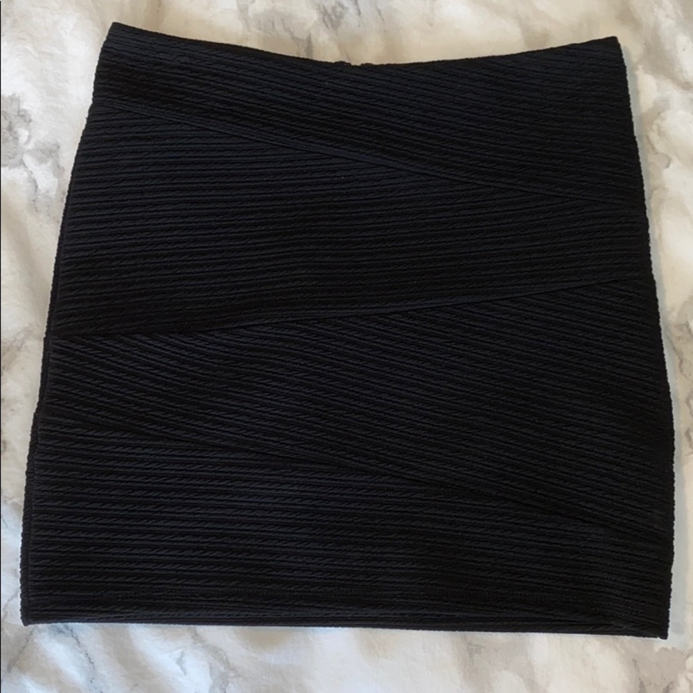 Forever 21 Textured Black Bodycon Mini Skirt